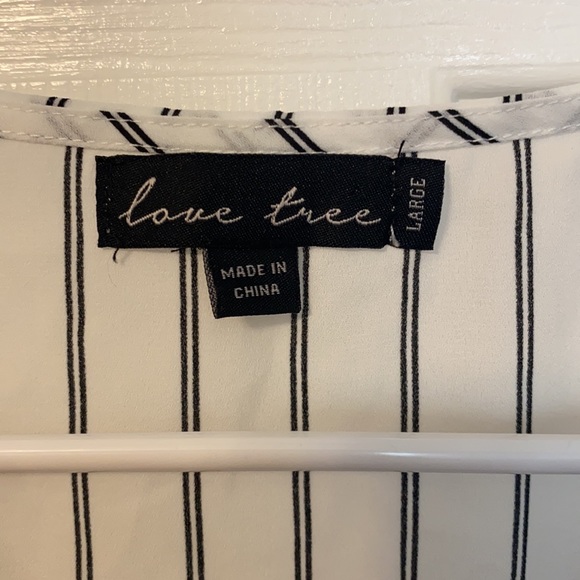 Crop top! - Picture 2 of 5